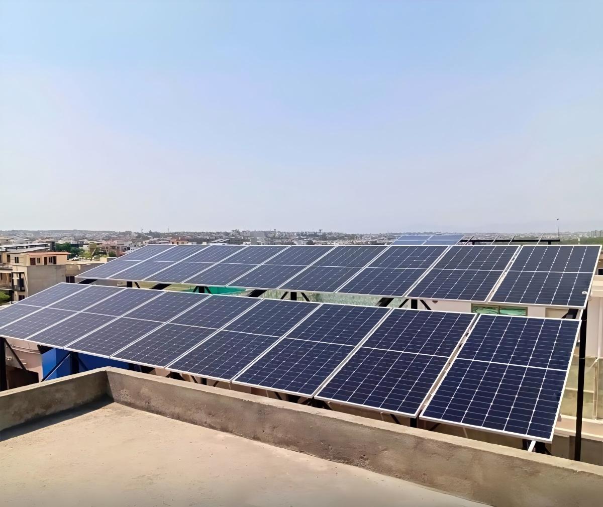 Is My House Good for Solar?The Complete Caribbean Homeowner's Guide to Solar Panel Assessment