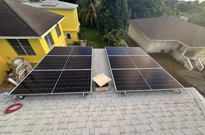 2026 Complete Guide: Off-Grid Solar Power Systems in Sint Maarten (Blackout Runtime, Costs & Real Living Performance)